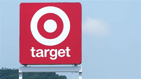 Thief hits St. Louis Target store 12 times, steals $2.6K worth of items